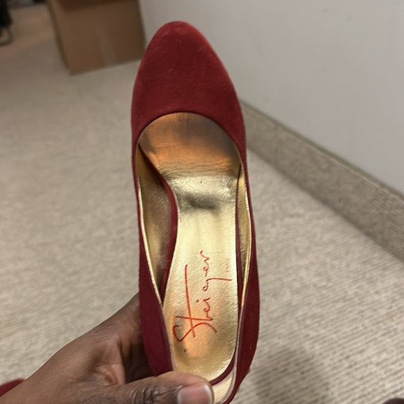 Shoes is beautiful. Made in Paris. Jan. 24 , 7:09pm - Picture 3 of 5